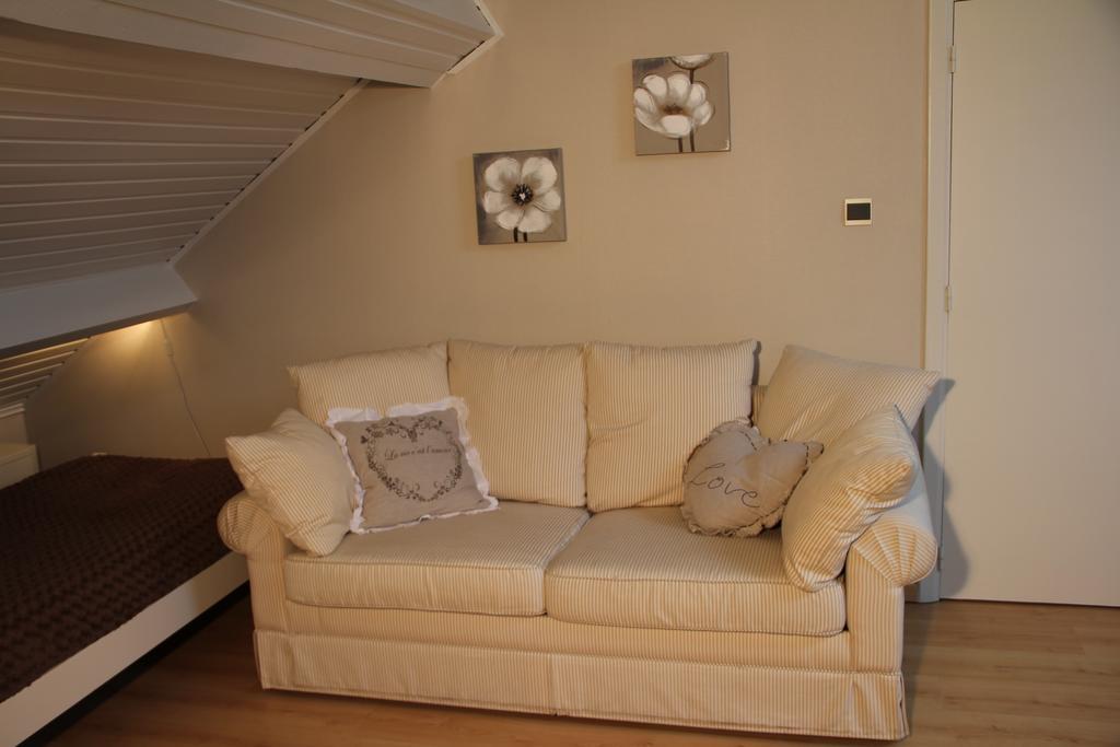 B&B Huize Bex NeerNeerpelt Chambre photo