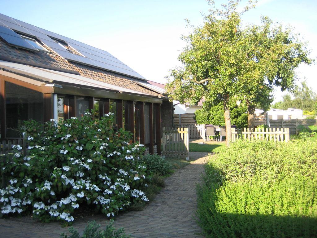 B&B Huize Bex NeerNeerpelt Extérieur photo