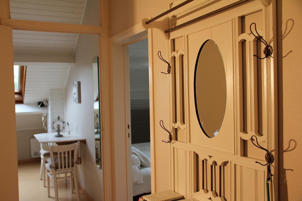 B&B Huize Bex NeerNeerpelt Chambre photo